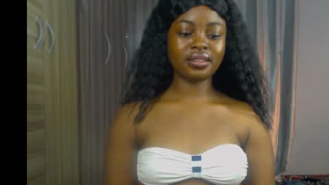 sandy online show from March 15, 10:40 am