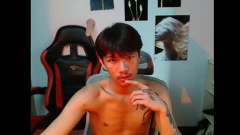 HornyEssel online show from April 21, 8:54 am