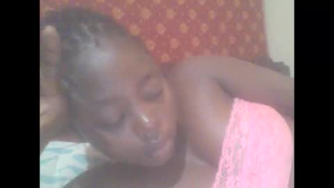 hornygal001 online show from May 14, 7:39 am
