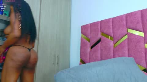 Valentina  online show from December 3, 12:39 pm