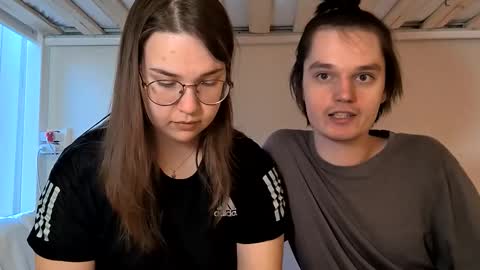 Alisa and Mike online show from May 15, 7:43 pm