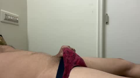 Ash online show from December 18, 1:02 pm