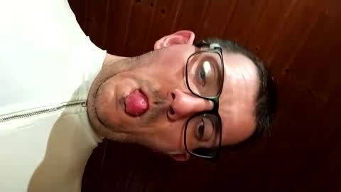 hornypaul84 online show from April 3, 4:52 am