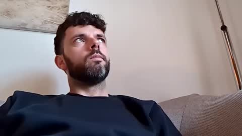 Hornypeter online show from December 17, 9:39 am