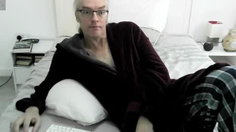 hornyproffuk online show from September 28, 11:08 am