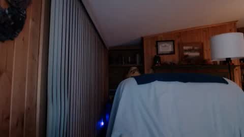 horsebigballs online show from March 21, 4:40 am