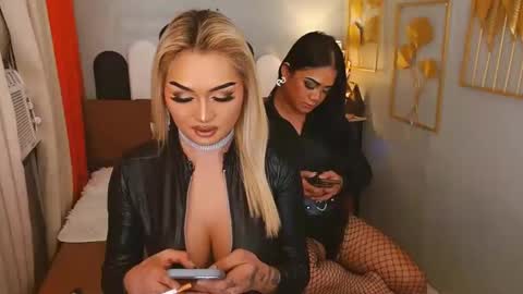 Snapshot of horsecockivy chatting on December 6, 11:39 am Ivy online show from December 6, 11:39 am