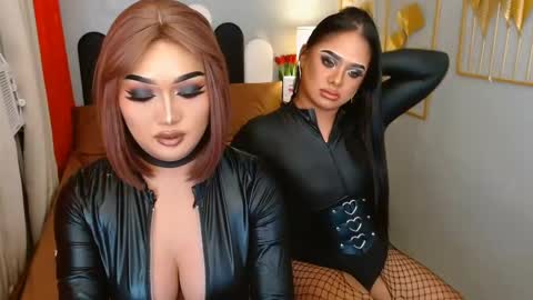 Snapshot of horsecockivy chatting on December 1, 11:51 pm Ivy online show from December 1, 11:51 pm