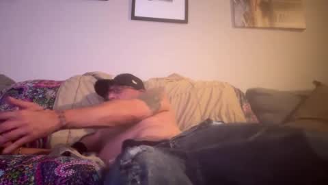 hoss43040 online show from September 11, 2:02 am