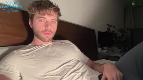 Edward aka Wolf online show from December 18, 12:39 am