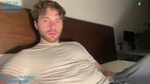 Edward aka Wolf online show from April 20, 3:42 am