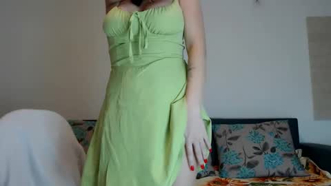 Sarah online show from December 18, 7:20 pm