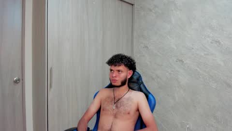 hot bad boy69 online show from March 25, 10:16 pm