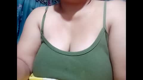 hot_boobs21 online show from October 9, 9:31 pm