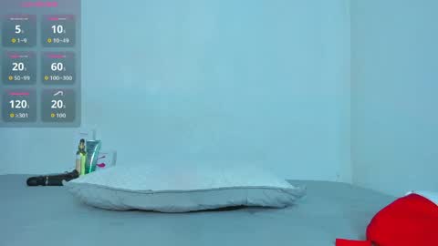 hot boy 04 online show from April 18, 3:14 pm