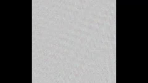 Snapshot of hot_chill__ chatting on December 4, 6:22 pm LiluCaroline online show from December 4, 6:22 pm