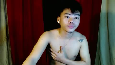 hot_emmanuel online show from March 6, 12:43 am
