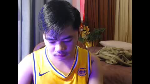 hot_emmanuel online show from March 12, 6:44 pm