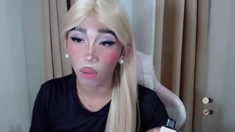 Khianna online show from July 21, 3:58 pm
