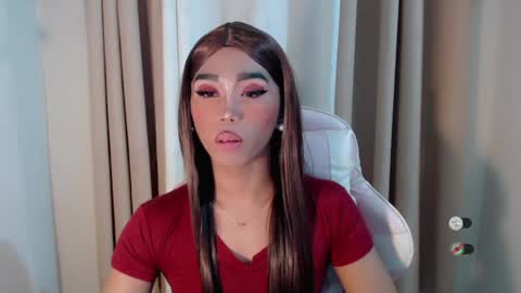 Khianna online show from July 20, 3:14 pm