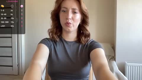Snapshot of hot_lliinns chatting on September 22, 9:35 am Lina online show from September 22, 9:35 am