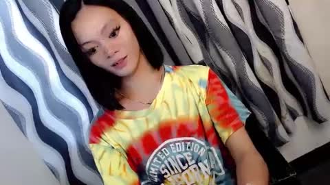 Snapshot of hot_n_spicy69 chatting on February 15, 8:22 am SWEET AGATHA online show from February 15, 8:22 am