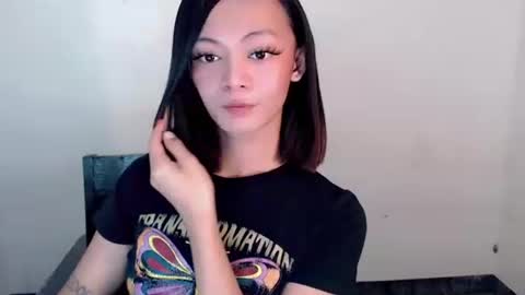 Snapshot of hot_n_spicy69 chatting on October 20, 7:13 am SWEET AGATHA online show from October 20, 7:13 am