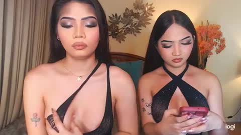 hot_nikki69 online show from December 19, 8:15 pm