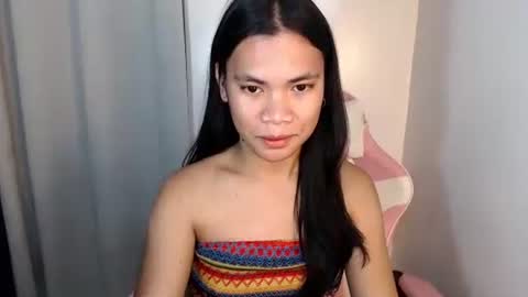 hot_pauline online show from April 3, 12:06 am