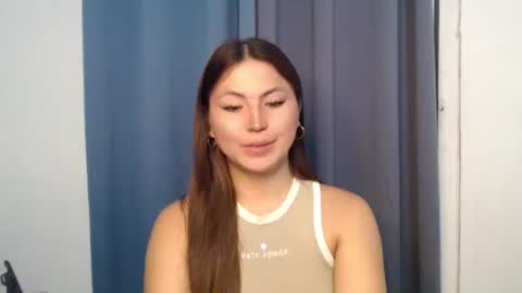 Nikki  online show from February 9, 6:43 pm