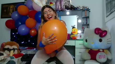 hot sexy bunny online show from May 23, 4:14 pm