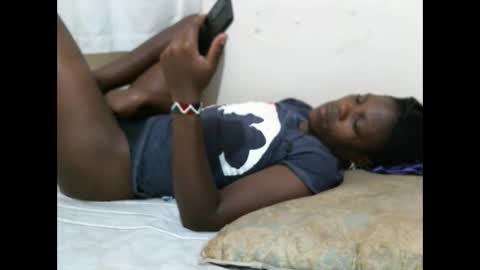 hot_shannia online show from October 26, 8:30 pm