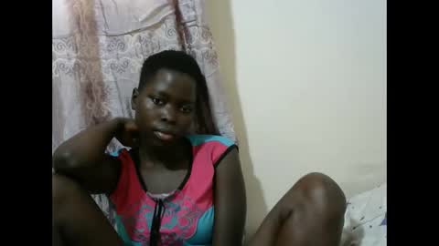 hot_shawrry online show from February 26, 7:55 am