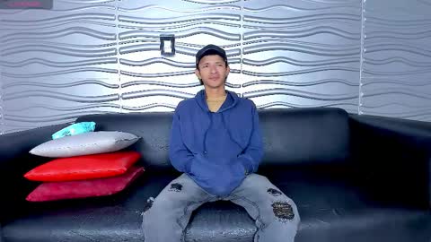 hot_temptation21 online show from October 2, 1:32 pm