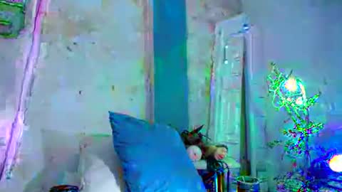 hotbritneyxx online show from February 7, 10:57 pm