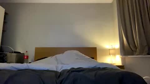 hotcoupleuk88 online show from December 3, 2:45 am