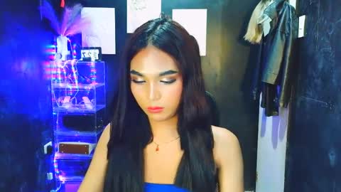 emily online show from March 28, 9:43 am