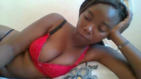 Queen online show from January 12, 12:01 pm