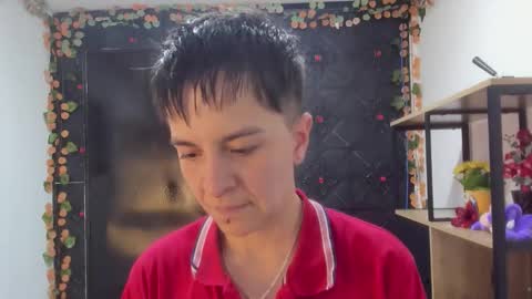 hannah online show from March 29, 8:38 am