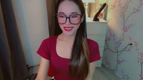 XANDRA online show from December 5, 9:52 am