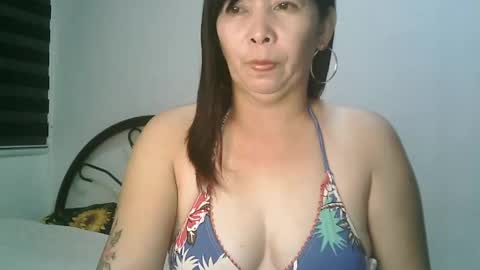 hotmamajen4u online show from March 28, 1:40 am