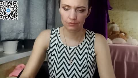 hotmamaqueen234 online show from March 30, 9:04 pm