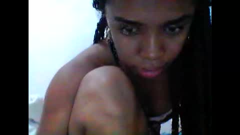 HotMorenitha online show from September 17, 3:21 am