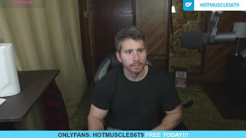 hotmuscles6t9 online show from February 15, 12:24 am
