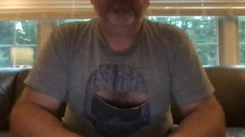 hotndirty72 online show from August 8, 11:37 pm