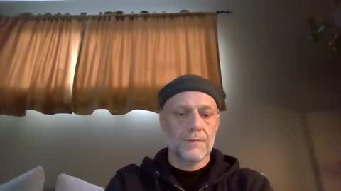 hototo2 online show from January 11, 2:01 pm