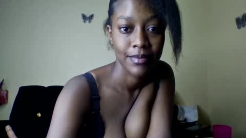 hotpussy online show from April 13, 10:36 pm