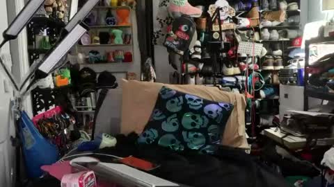 hotstuff775616 online show from July 20, 3:31 am
