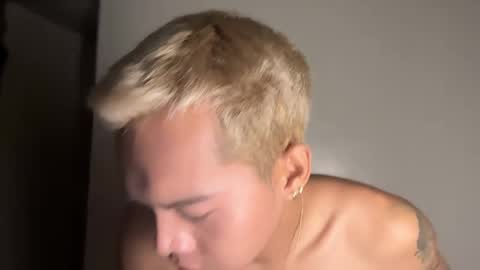 C A R L I T O online show from March 25, 6:47 pm