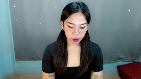 Snapshot of hott_cumforyou chatting on February 19, 1:29 am jelaigrande online show from February 19, 1:29 am